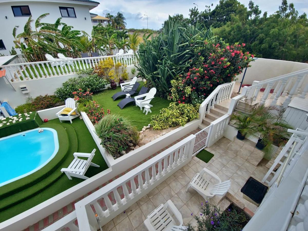 Adonai Hotel Boutique Willemstad Exterior foto